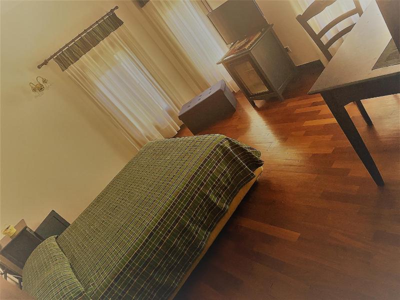 Deluxe Room image 3