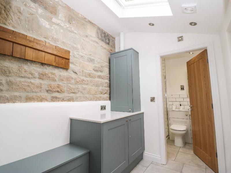 Old Stone Cottage - image 28