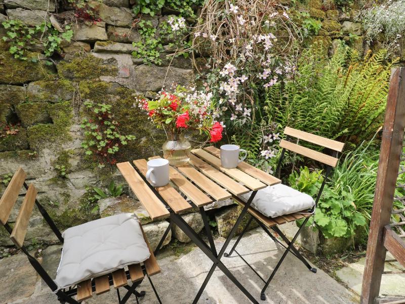 Old Stone Cottage - image 13