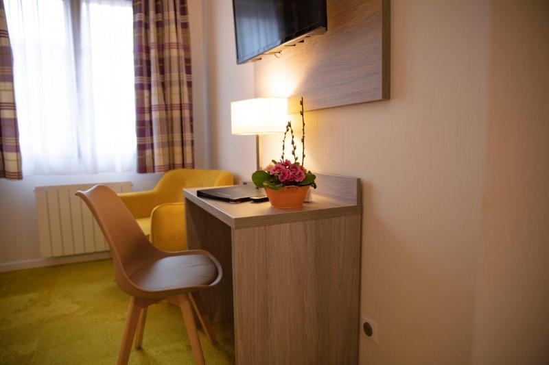 Superior Single Room image 1