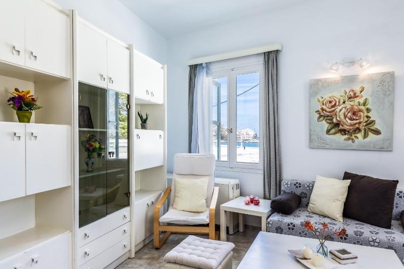 Marialena Rooms - image 29