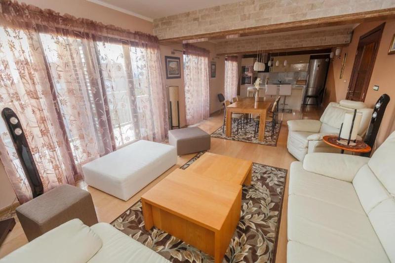 Luxury Apartments near Bačvice beach - image 1