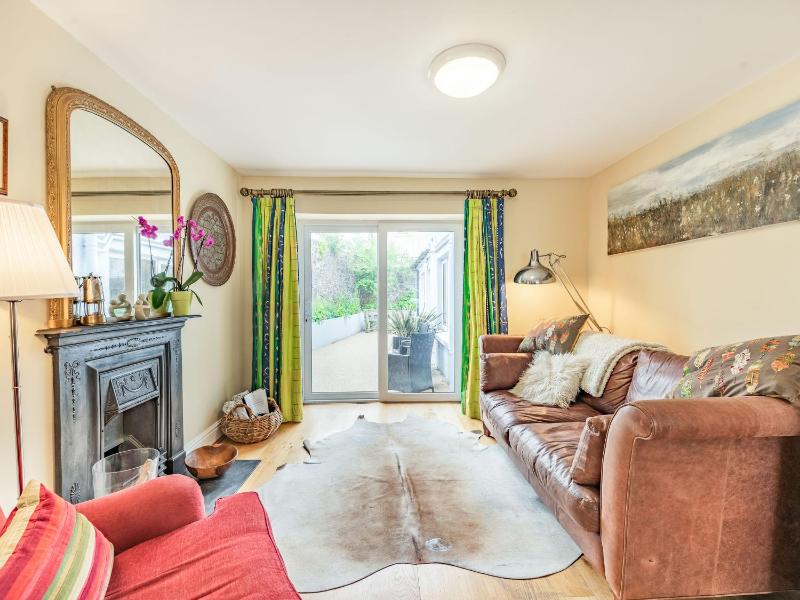 Barafundle House - image 37