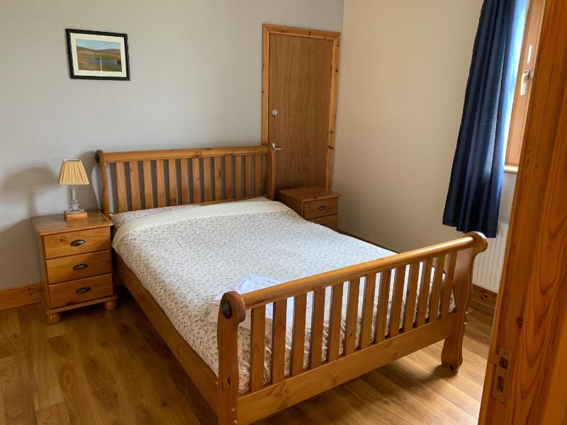 Standard Double Room image 3