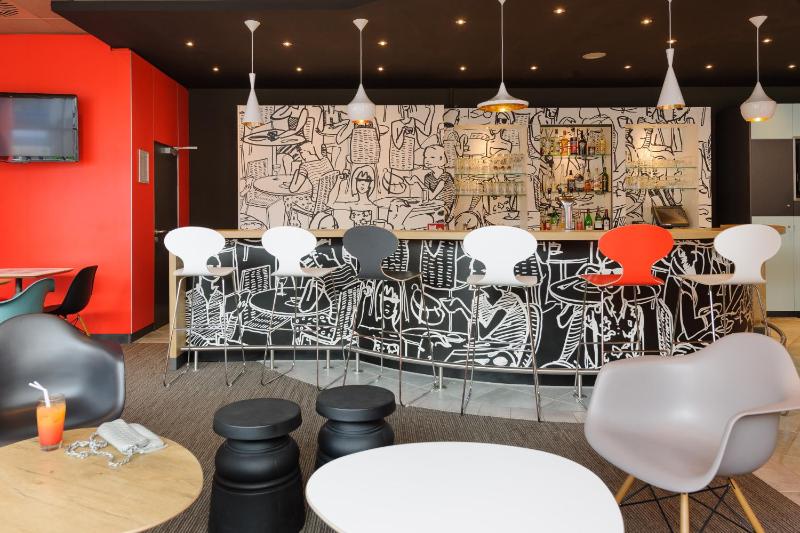 ibis Luebeck City - image 2