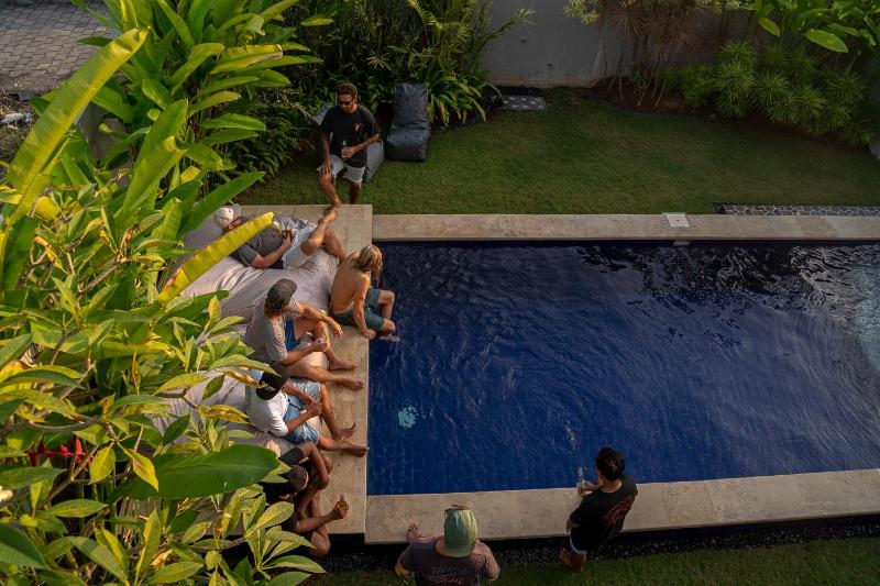 Surf & Party - Hostel Somewhere Else - image 25