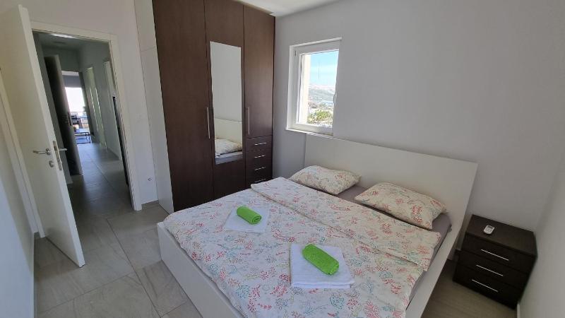 Beach Apartment - image 31
