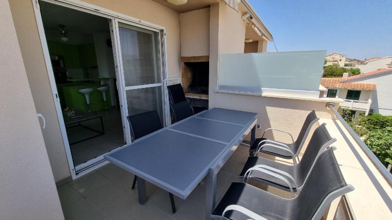 Beach Apartment - image 29
