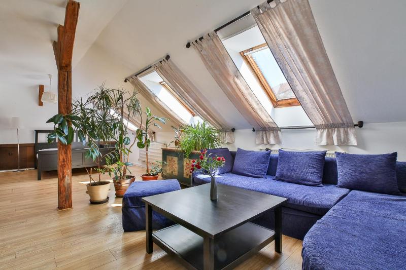Attic Suite image 2