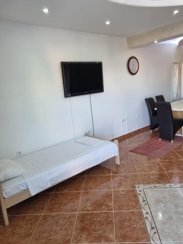 Apartmani Ani - image 14