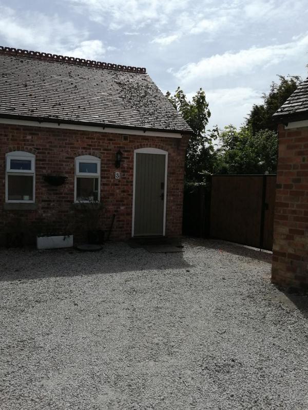 Risley Guest House - image 4