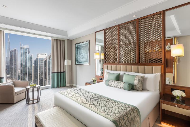 Luxury King Room With Burj View image 1