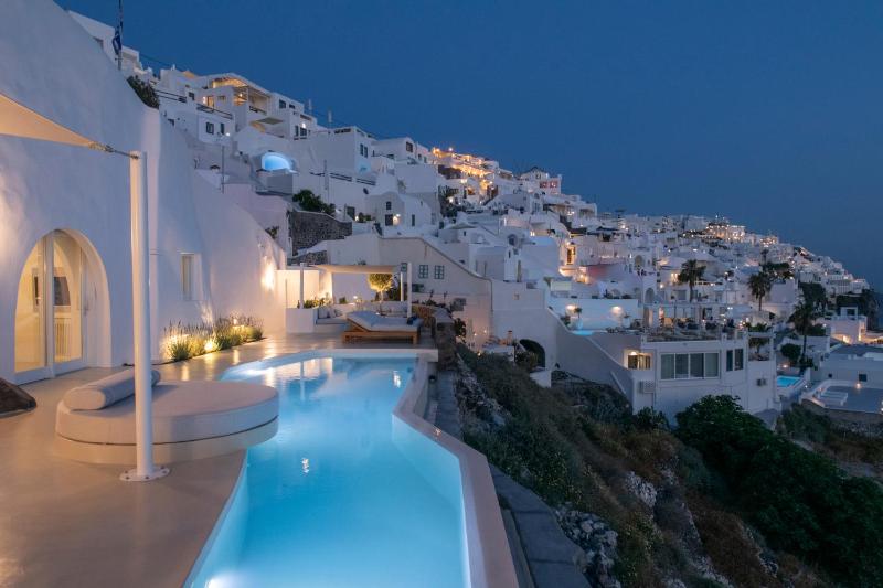 Villa with Sea View image 4