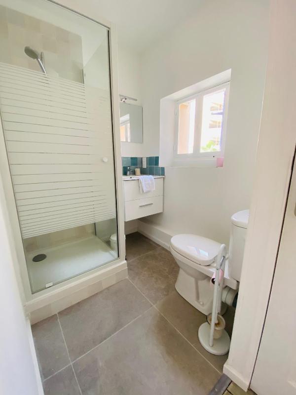 Twin Room image 1