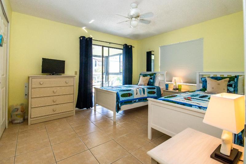 Beach Potato - 3404 Gulf Dr 5 - image 10