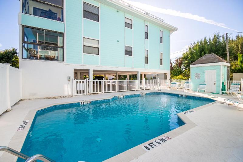 Beach Potato - 3404 Gulf Dr 5 - image 14