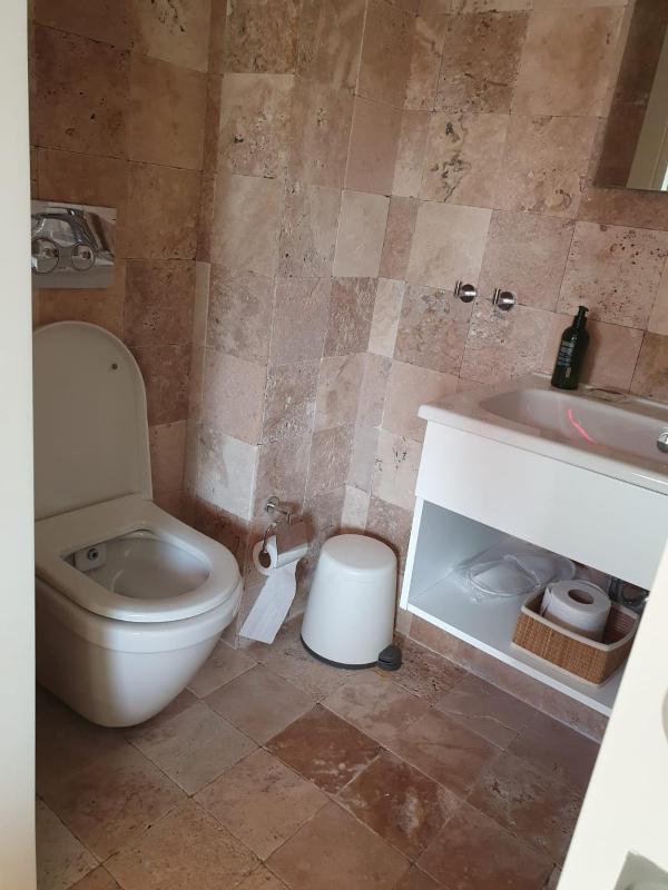 Double Room with Sea View image 3