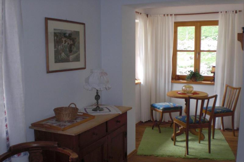 Apartment with Mountain View image 1