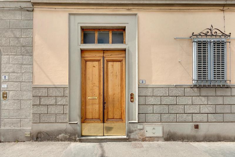 Geordie Apartment by Mamo Florence - image 5