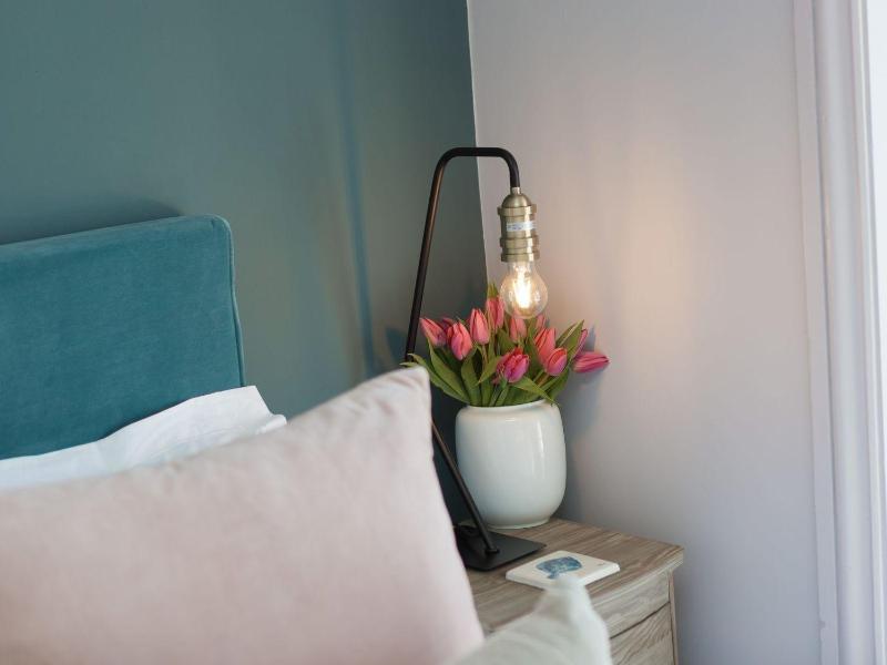Marchbourne - image 30