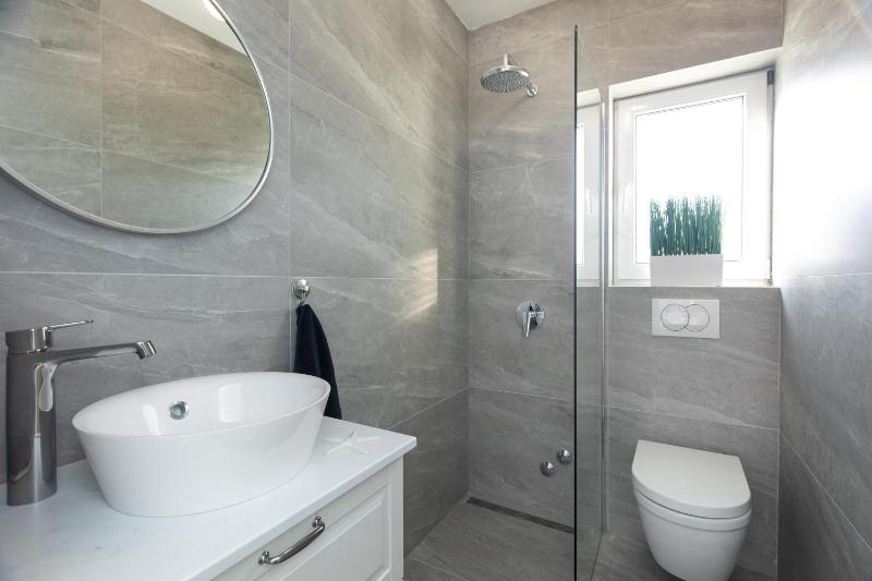 Brand new apartments Viktorija just 250m from the beach! - image 41
