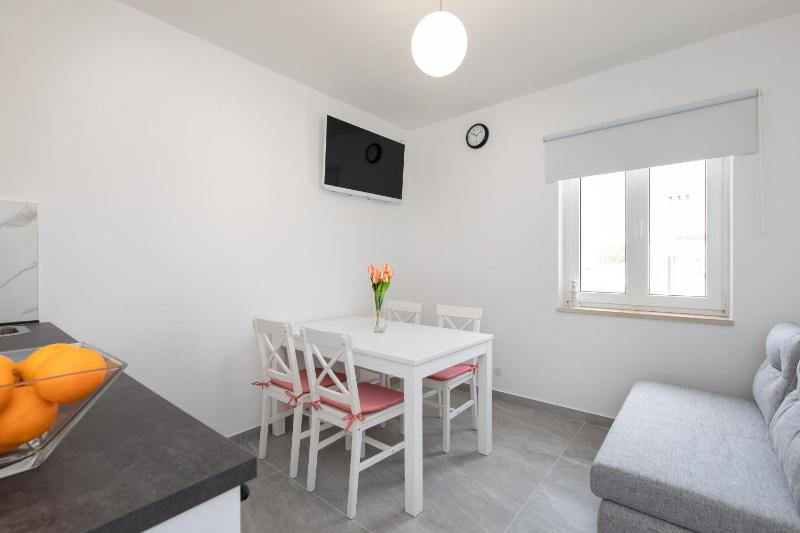 Brand new apartments Viktorija just 250m from the beach! - image 33