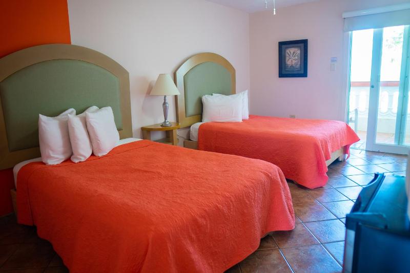 Standard Double Room with Sea View (noise during Restaurant hours) image 2