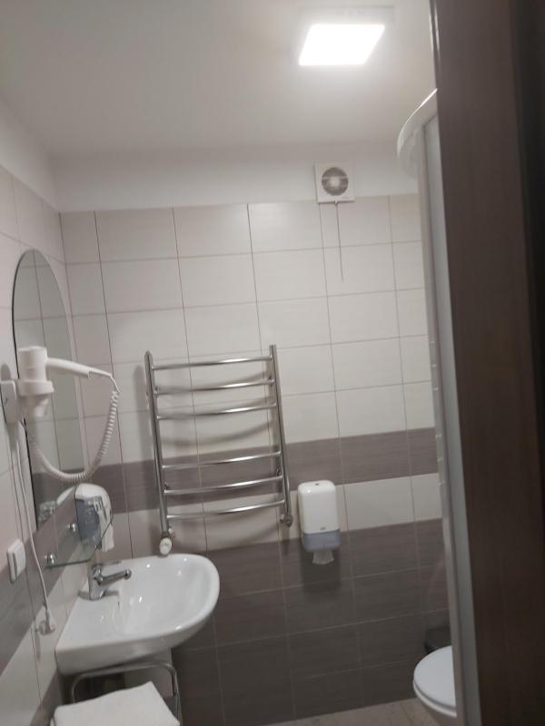 Single Room image 4