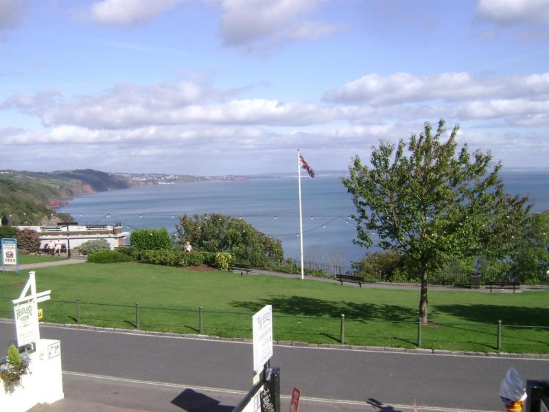 Seabreeze at Babbacombe - image 29