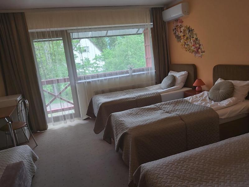 Quadruple Room image 1