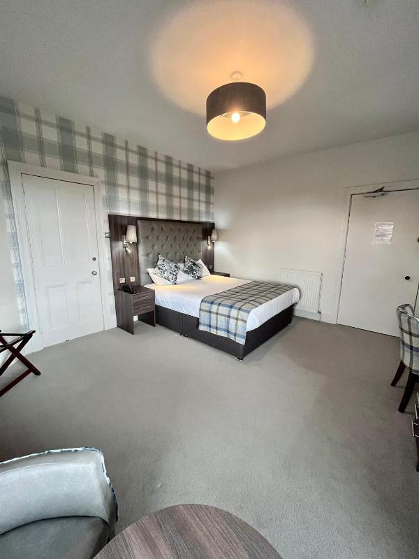 Executive Double Room image 4