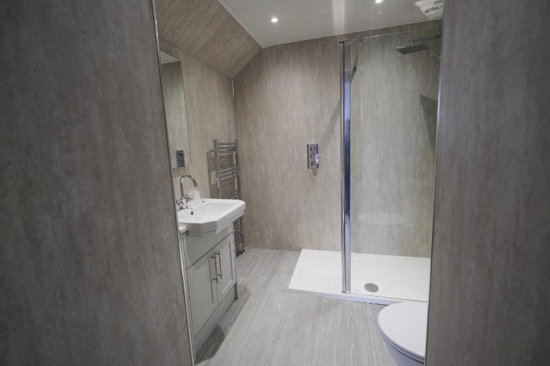 Executive Double Room image 2