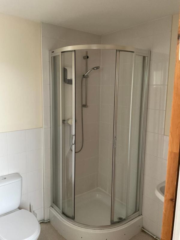 Double or Twin Room with Shower image 4