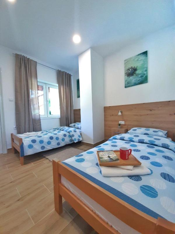 Deluxe Bungalow with Garden View image 2
