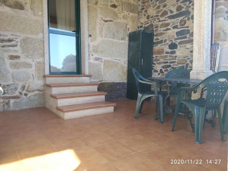 Two-Bedroom Apartment with Garden View image 2