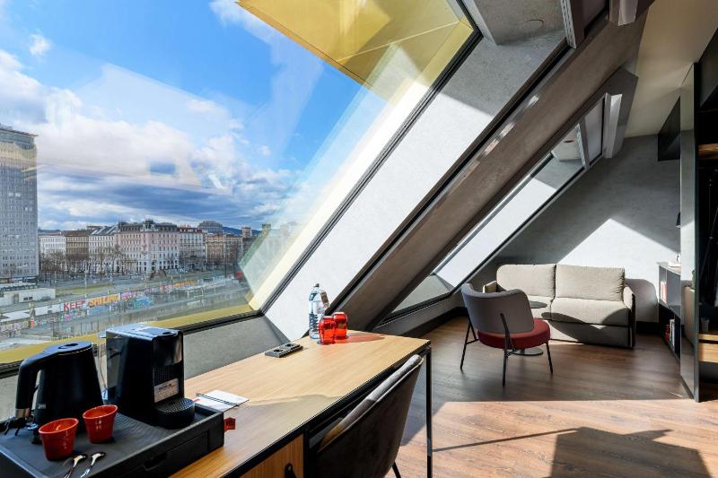 Radisson RED Hotel Vienna - image 15