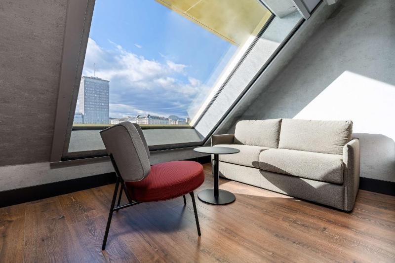 Radisson RED Hotel Vienna - image 9