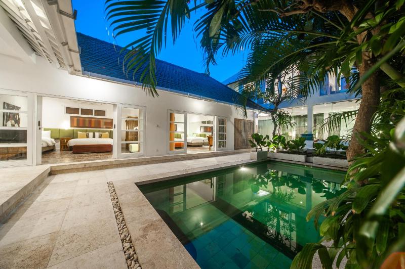 Aarna Haven Seminyak - image 12