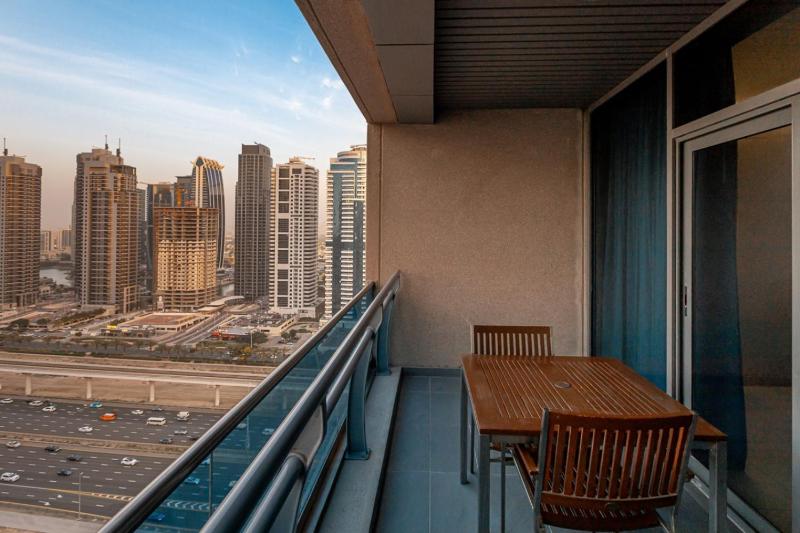One-Bedroom Apartment image 3