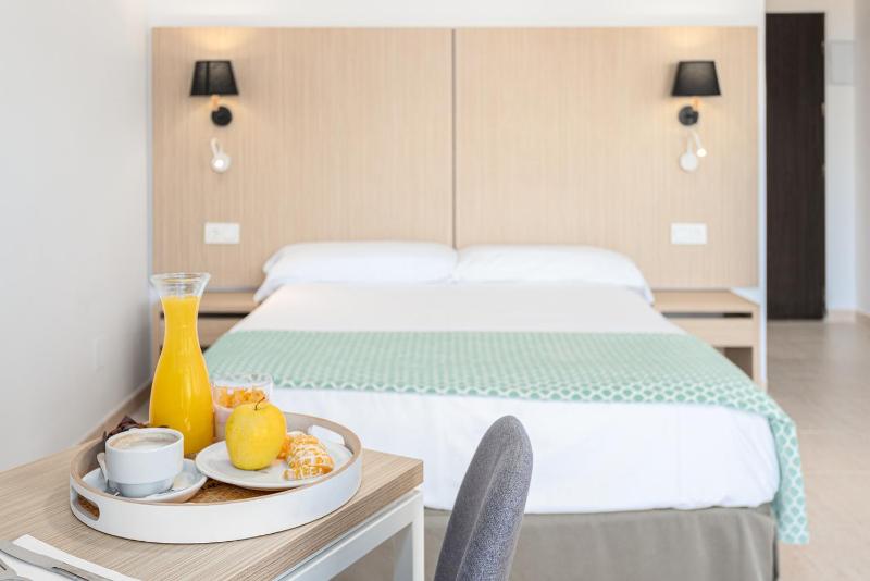 Hotel Apartamentos Pyr Fuengirola - image 36