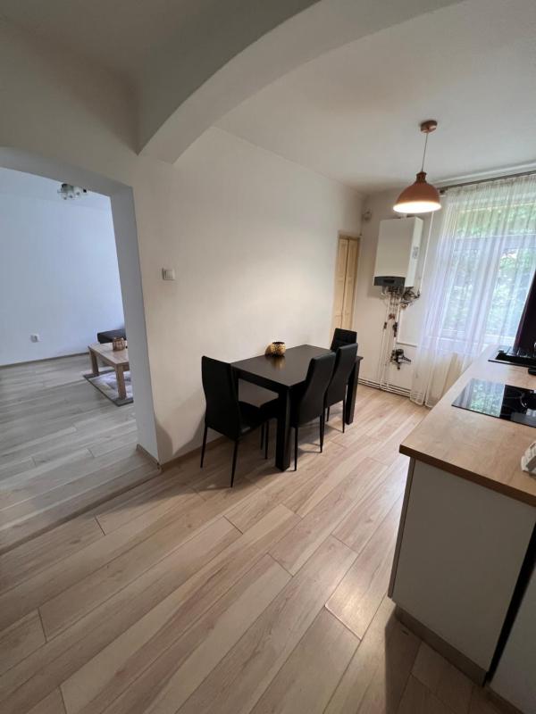 Apartment image 3