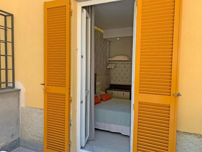 Single Room image 2