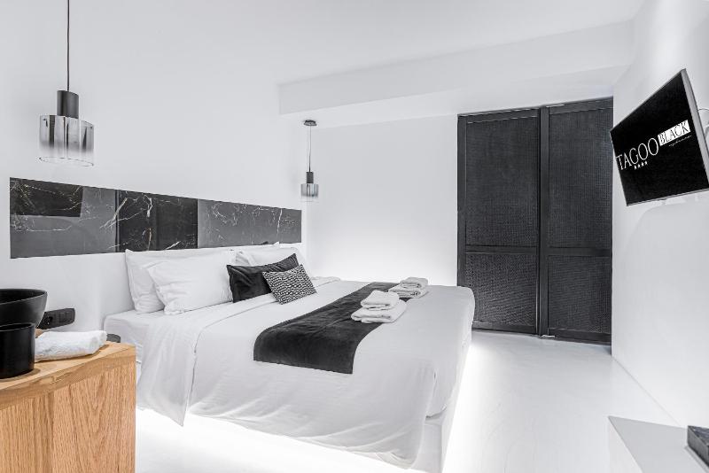 Cave pool - Two Bedroom Suite image 4