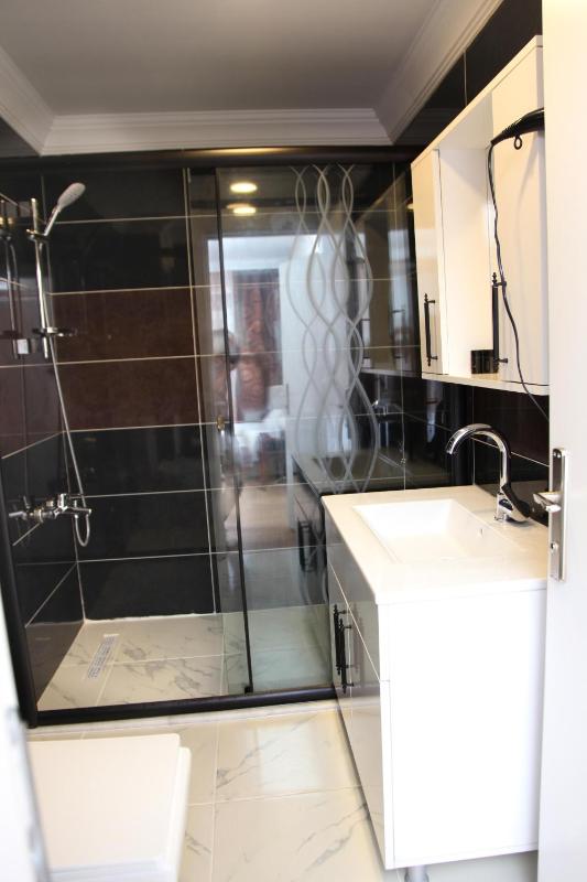 Triple Room image 2