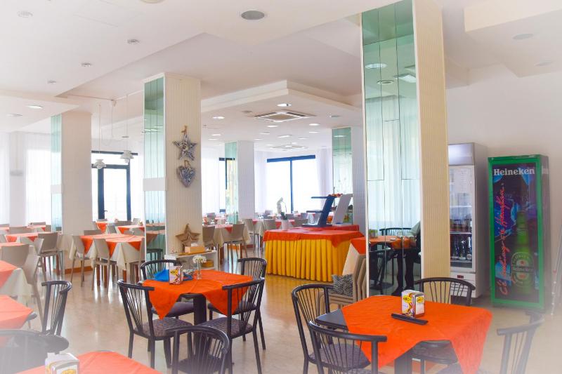 Hotel Suprem sul Mare - image 22