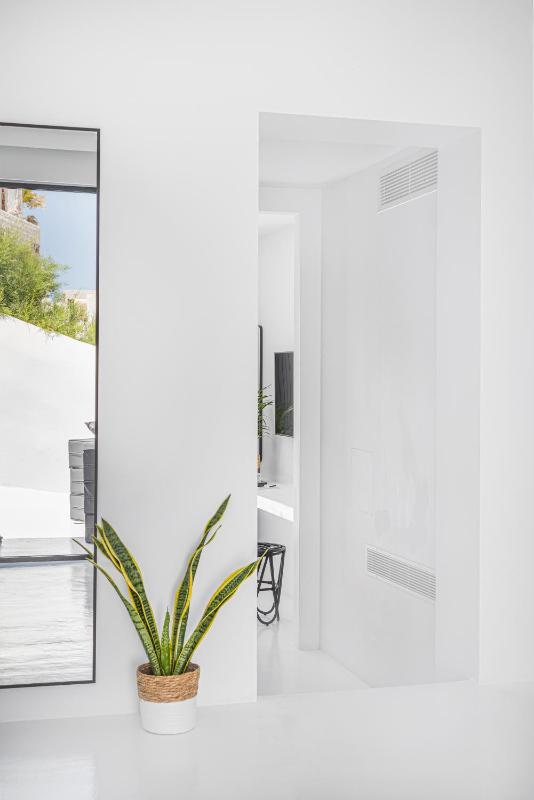 Junior Suite with Private Pool image 2