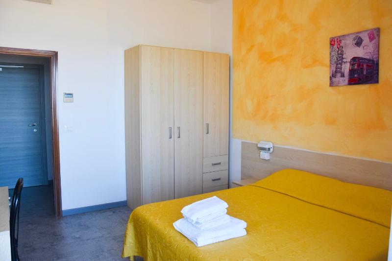Hotel Suprem sul Mare - image 11