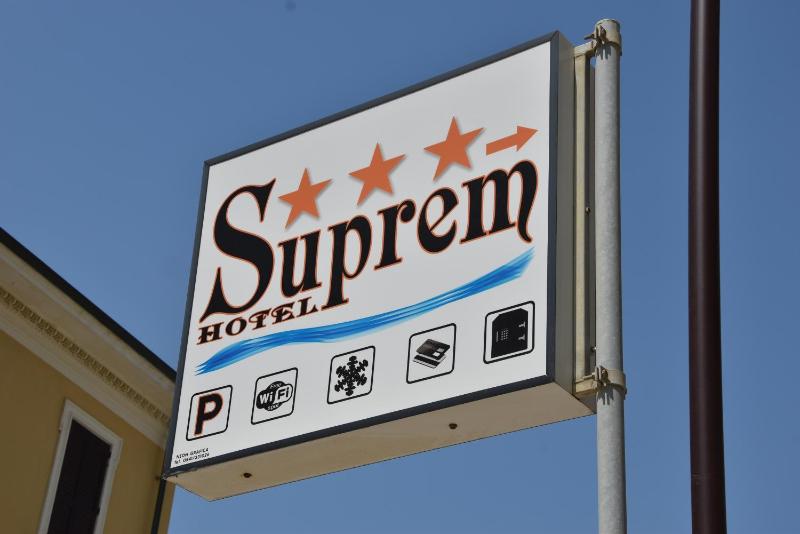 Hotel Suprem sul Mare - image 24