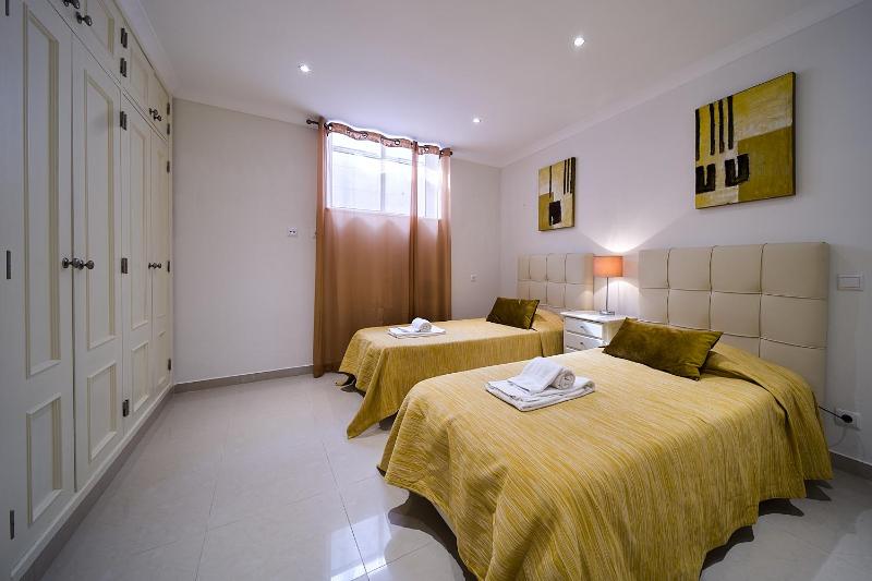 812 Quinta Marina - image 6