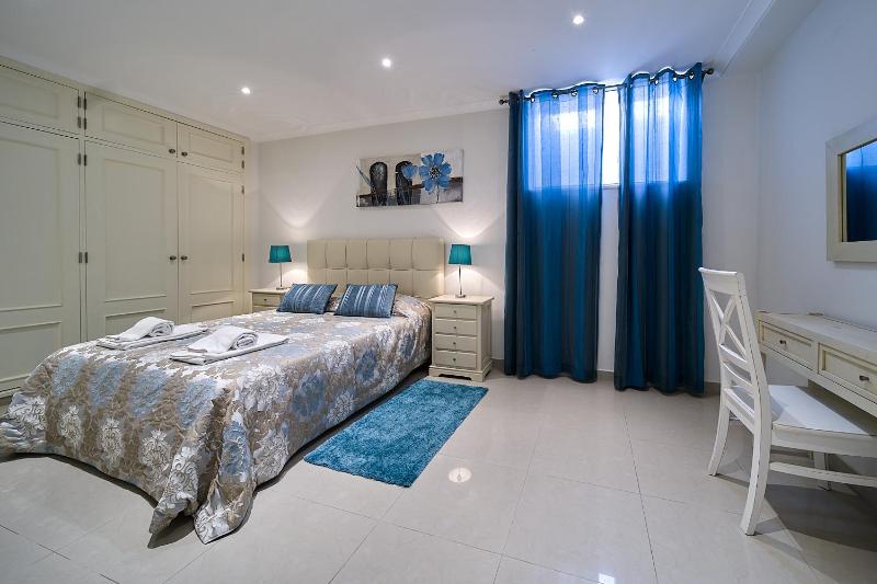 812 Quinta Marina - image 14